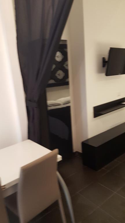 Sweet Roma Hotel Екстериор снимка